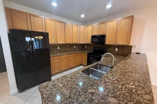 114 Owl Pointe Cir, Jupiter, FL 33458 - Photo 3