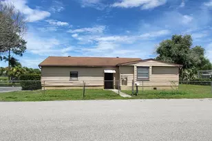 1013 9th St, Okeechobee, FL 34974 - Photo 13