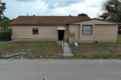 1013 9th Street, Okeechobee, FL 34974 - Photo 3