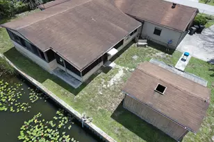 1013 9th St, Okeechobee, FL 34974 - Photo 3