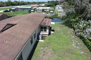 1013 9th St, Okeechobee, FL 34974 - Photo 5