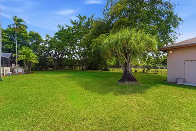 24210 SW 122nd Avenue SW, Homestead, FL 33032 - Photo 39
