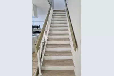 18338 NW 68th Avenue #B, Hialeah, FL 33015 - Photo 13