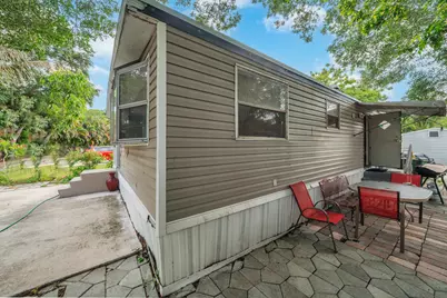 32 Lisa Lane, Greenacres, FL 33463 - Photo 7