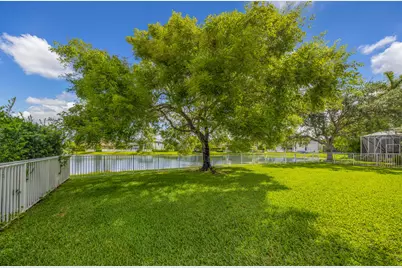 16773 NW 16th Street, Pembroke Pines, FL 33028 - Photo 25