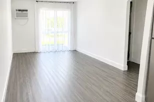 510 Lake Shore Dr, West Palm Beach, FL 33403 - Photo 3