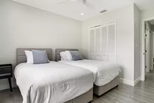 10131 Camelback Ln, Boca Raton, FL 33498 - Photo 11