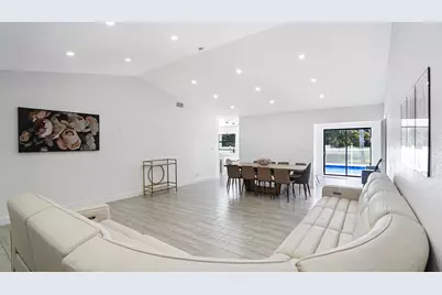 10131 Camelback Lane, Boca Raton, FL 33498 - Photo 9