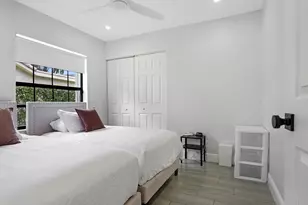 10131 Camelback Ln, Boca Raton, FL 33498 - Photo 13