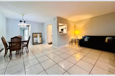 330 Southampton B, West Palm Beach, FL 33417 - Photo 3