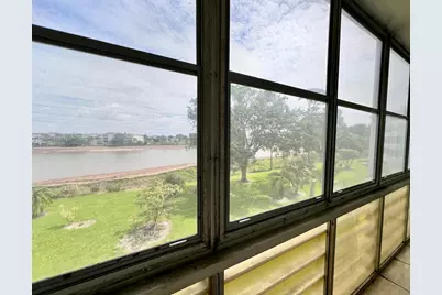 330 Southampton B, West Palm Beach, FL 33417 - Photo 3