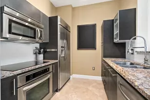 550 Okeechobee Blvd, West Palm Beach, FL 33401 - Photo 9