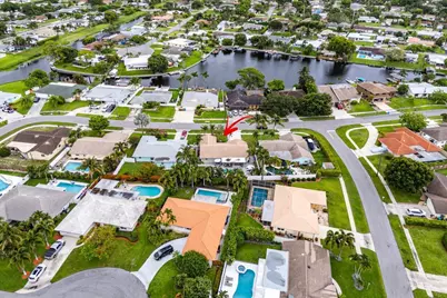 2527 SW 12th Street, Boynton Beach, FL 33426 - Photo 43