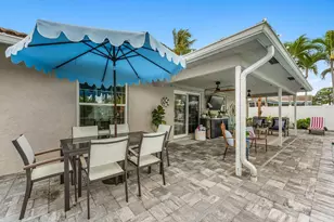 2527 SW 12th St, Boynton Beach, FL 33426 - Photo 31