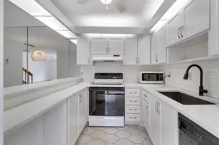 825 Center St, Jupiter, FL 33458 - Photo 25