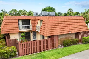 825 Center St, Jupiter, FL 33458 - Photo 39