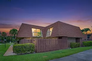 825 Center St, Jupiter, FL 33458 - Photo 1