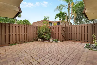 825 Center Street #49c, Jupiter, FL 33458 - Photo 9