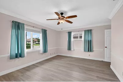 10460 Greentrail Drive N, Boynton Beach, FL 33436 - Photo 25