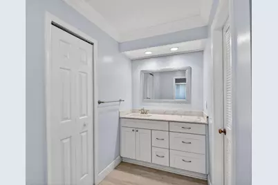 10460 Greentrail Drive N, Boynton Beach, FL 33436 - Photo 19