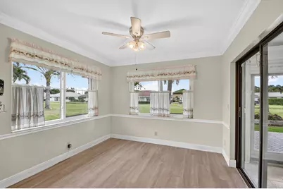 10460 Greentrail Drive N, Boynton Beach, FL 33436 - Photo 13