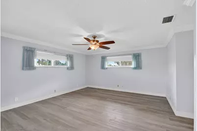 10460 Greentrail Drive N, Boynton Beach, FL 33436 - Photo 15
