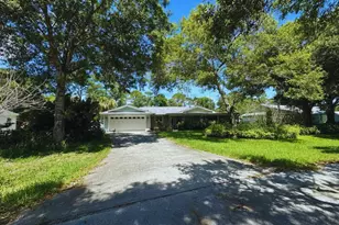 2725 47th Ave, Vero Beach, FL 32966 - Photo 1