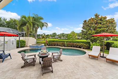 102 Euphrates Circle, Palm Beach Gardens, FL 33410 - Photo 1