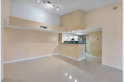 5011 Wiles Road #Unit 303, Coconut Creek, FL 33073 - Photo 11