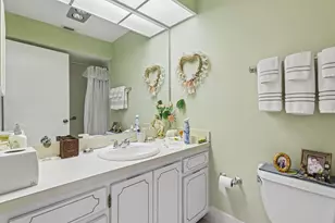 475 Holyoke Ln, Lake Worth, FL 33467 - Photo 23