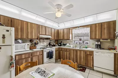 475 Holyoke Lane, Lake Worth, FL 33467 - Photo 3