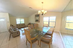 13484 Jonquil Ct, Wellington, FL 33414 - Photo 5