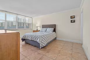 1801 S Ocean Dr, Hallandale Beach, FL 33009 - Photo 39