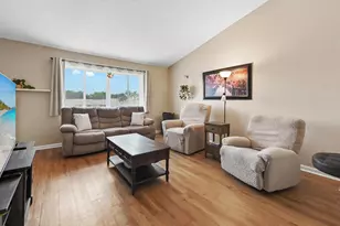2641 Gately Dr W, West Palm Beach, FL 33415 - Photo 3