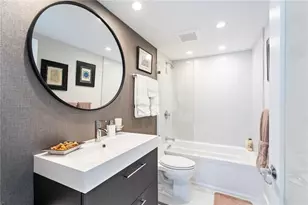 3233 NE 34th St, Fort Lauderdale, FL 33308 - Photo 9