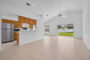 6397 Garrett St, Jupiter, FL 33458 - Photo 5