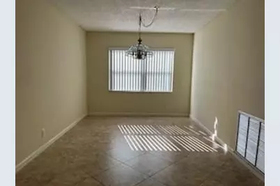 10631 NW 39th Street, Coral Springs, FL 33065 - Photo 3