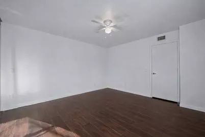 1945 Stratford Way, West Palm Beach, FL 33409 - Photo 17