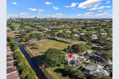 1945 Stratford Way, West Palm Beach, FL 33409 - Photo 39