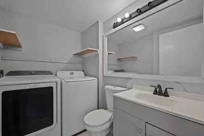 1945 Stratford Way, West Palm Beach, FL 33409 - Photo 15