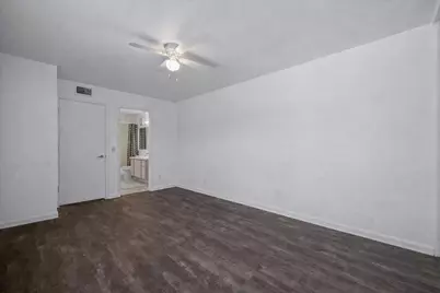 1945 Stratford Way, West Palm Beach, FL 33409 - Photo 23
