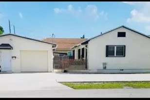 443 Wilder St, West Palm Beach, FL 33405 - Photo 1