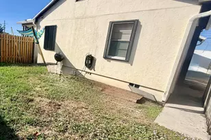 443 Wilder St, West Palm Beach, FL 33405 - Photo 11