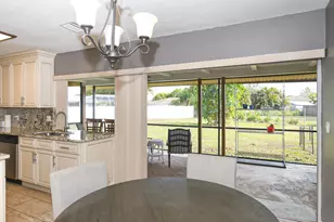 610 NW Marion Ave, Port Saint Lucie, FL 34983 - Photo 13