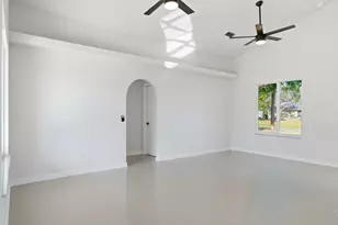 3031 SE Galt Cir, Port Saint Lucie, FL 34984 - Photo 9