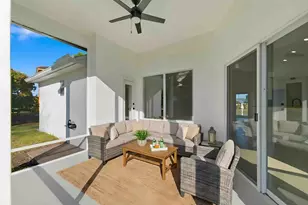 3031 SE Galt Cir, Port Saint Lucie, FL 34984 - Photo 35