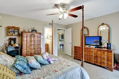 7561 NW 1st Street NW #302, Margate, FL 33063 - Photo 11