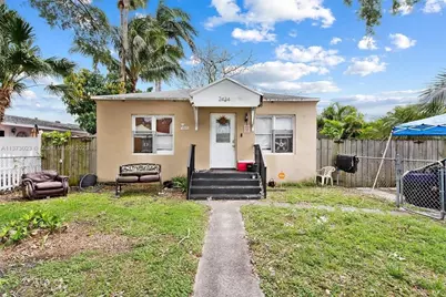 2434 McKinley Street, Hollywood, FL 33020 - Photo 3