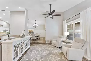 11911 Classic Dr, Coral Springs, FL 33071 - Photo 11