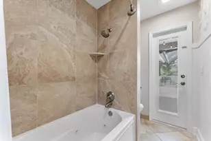 11911 Classic Dr, Coral Springs, FL 33071 - Photo 29